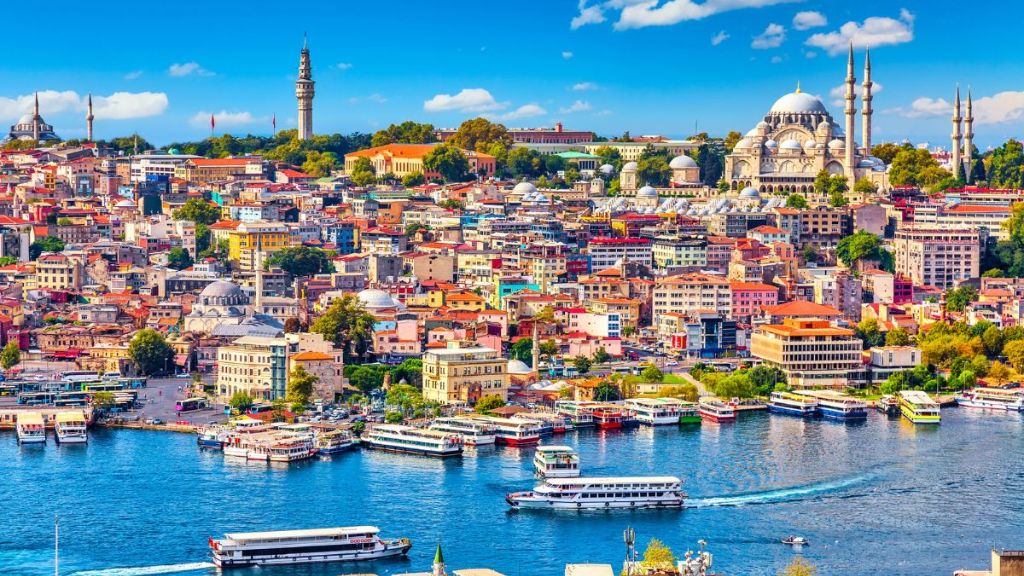 Istanbul   điểm du lịch nổi tiếng Tây Ban Nha