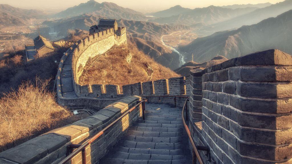 Vạn Lý Trường Thành - Kỳ quan duy nhất có thể nhìn thấy từ mặt trăng