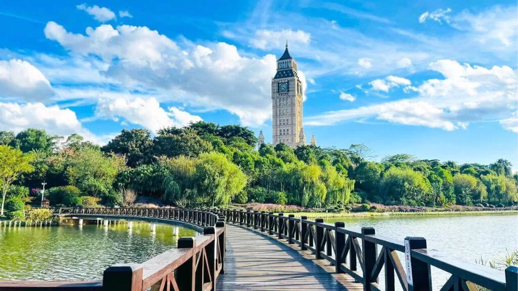 Không gian xanh tại công viên hồ Thái Bình