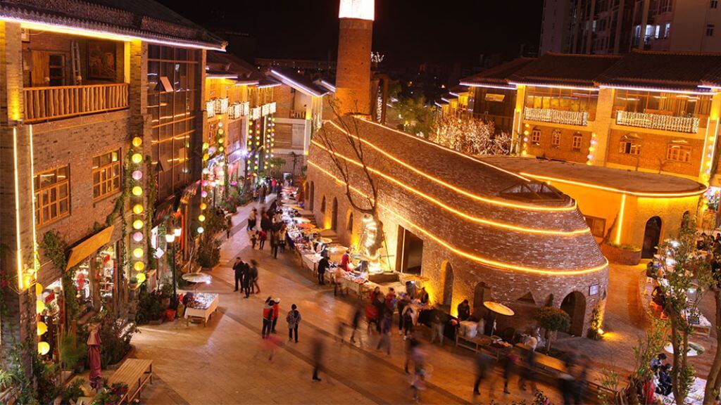 Phố cổ Tử Đào Kiến Thủy nhộn nhịp về đêm