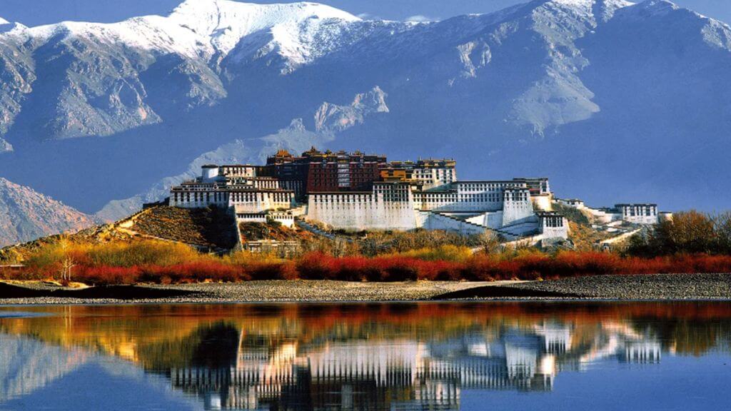 Làng văn hóa Tây Tạng – không gian tái hiện đời sống truyền thống của người Tạng bản địa