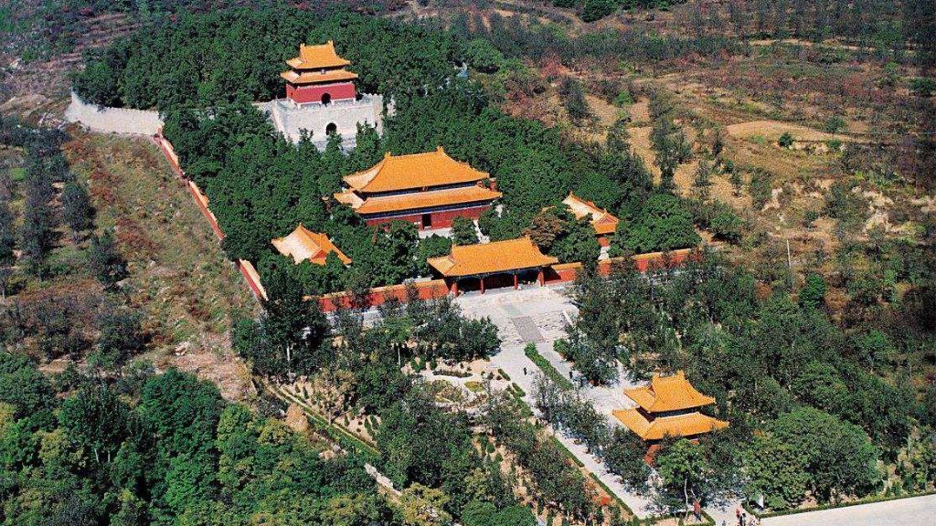 Thập Tam Lăng nhìn từ trên cao