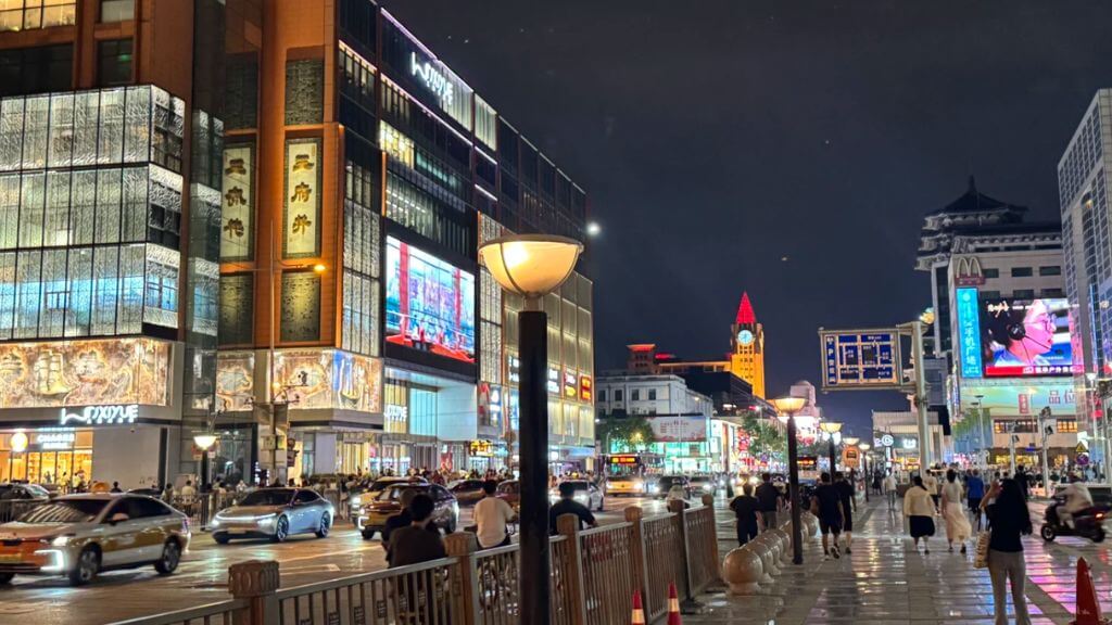 Vương Phủ Tỉnh – khu phố thương mại sầm uất bậc nhất Bắc Kinh