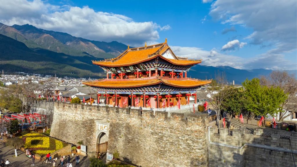Tham quan Thành cổ Đại Lý