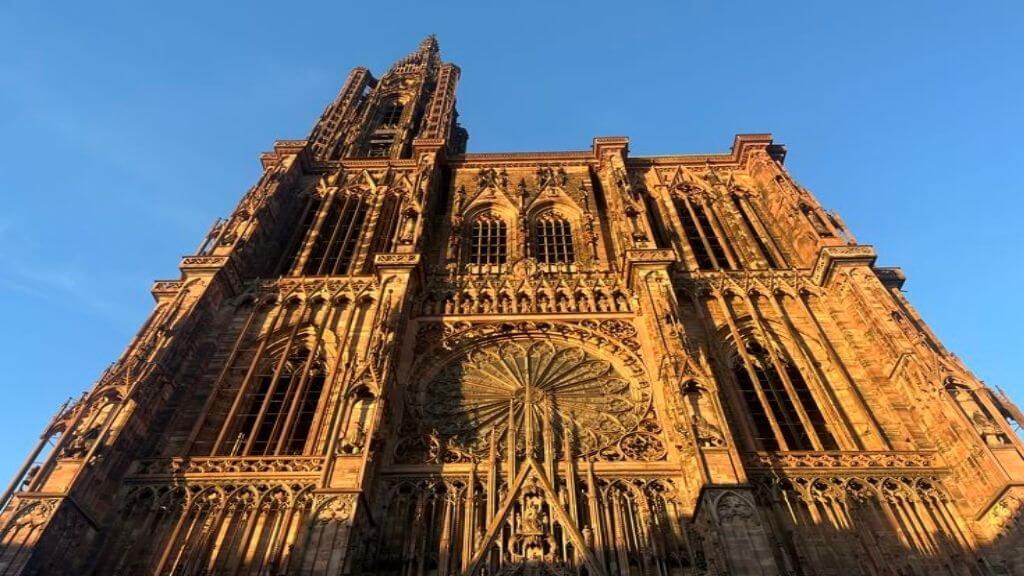 Nhà thờ Notre Dame de Strasbourg tráng lệ