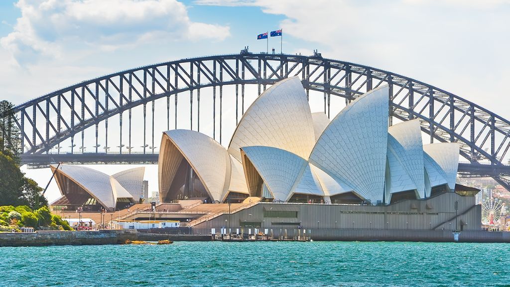Tour Úc 8N7Đ - tham quan nhà hát Opera Sydney