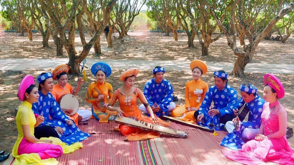 Thưởng thức đờn ca tài tử Nam Bộ