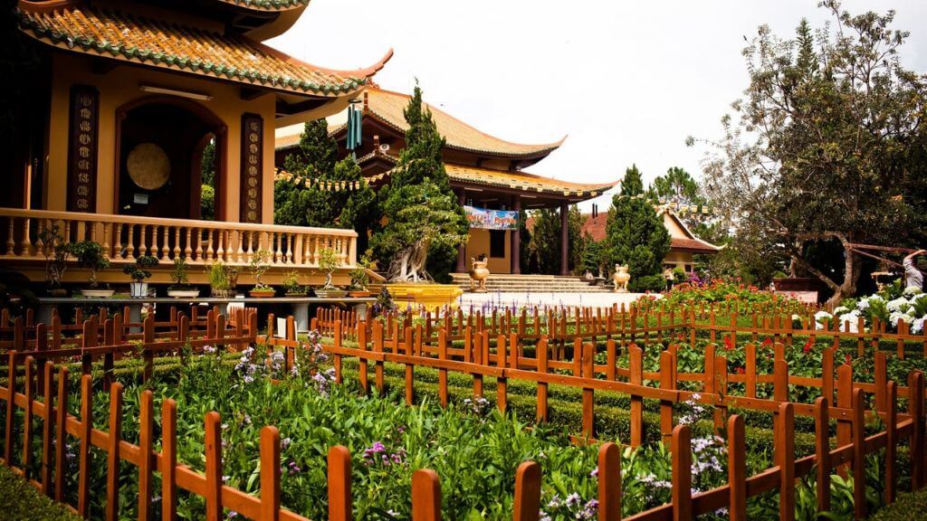 Trút hết ưu tư, phiền muộn tại Thiền viện Trúc Lâm