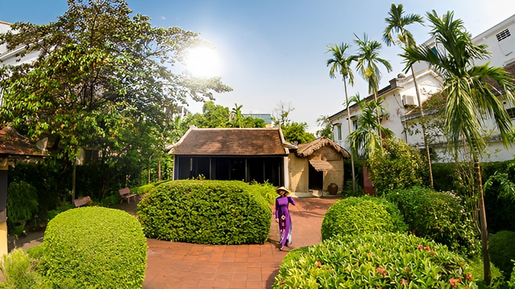 Chụp ảnh lưu niệm tai đây