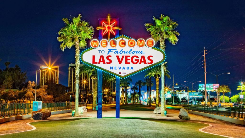 Biển đèn chào đón đến với thiên đường Las Vegas