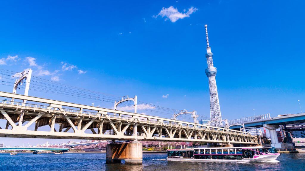 Chiêm ngưỡng Tokyo Skytree từ Công viên ven sông Sumida