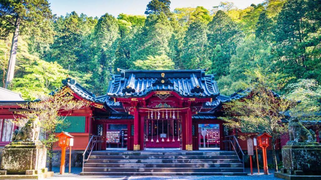 Kiến trúc ấn tượng của Làng cổ Hakone Shrine