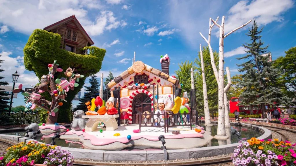 Màu sắc rực rỡ tại Công viên bánh quy Shiroi Koibito Park
