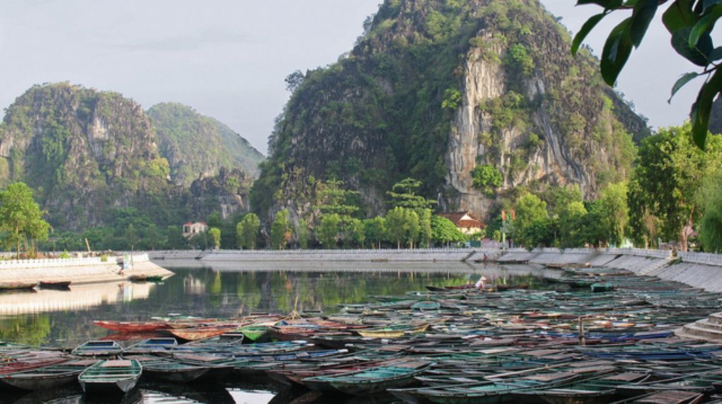 Tam Cốc Bích Động