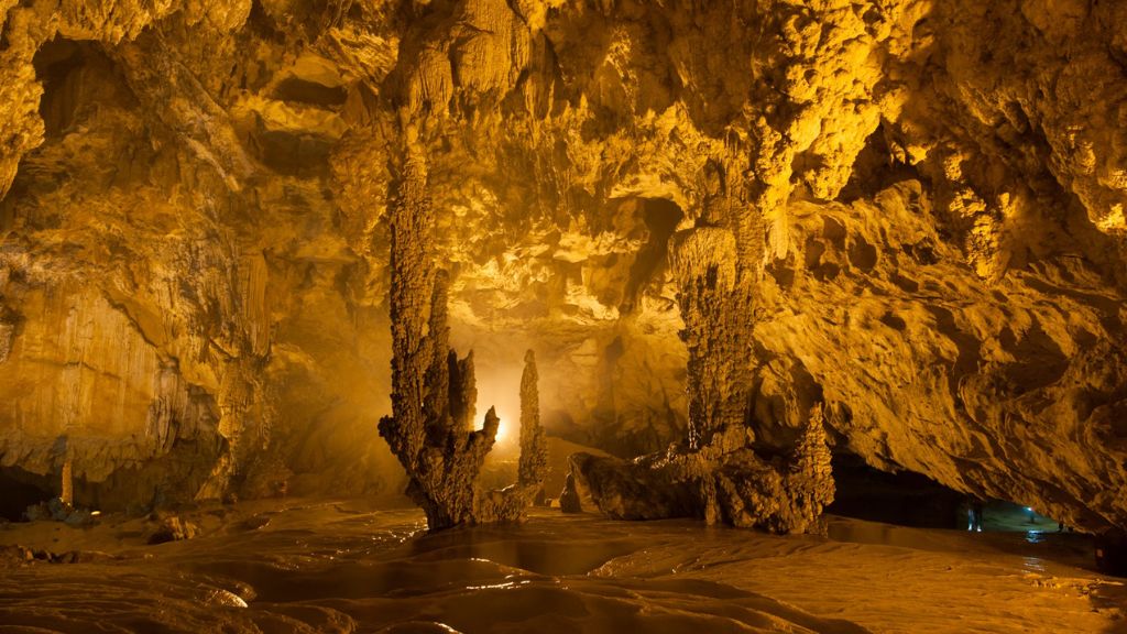 Thám hiểm Động Ngườm Ngao   hang động đẹp bậc nhất Việt Nam