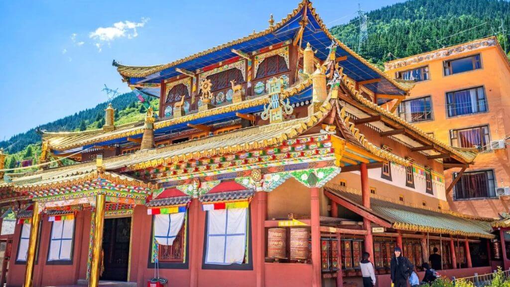 Kiến trúc tây tạng tại Chùa Xuyên Chủ