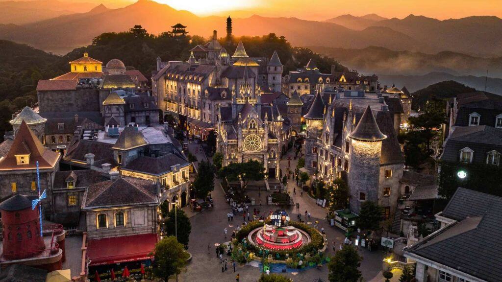 Làng Pháp Bà Nà Hills - Ngược thời gian về châu Âu trung cổ