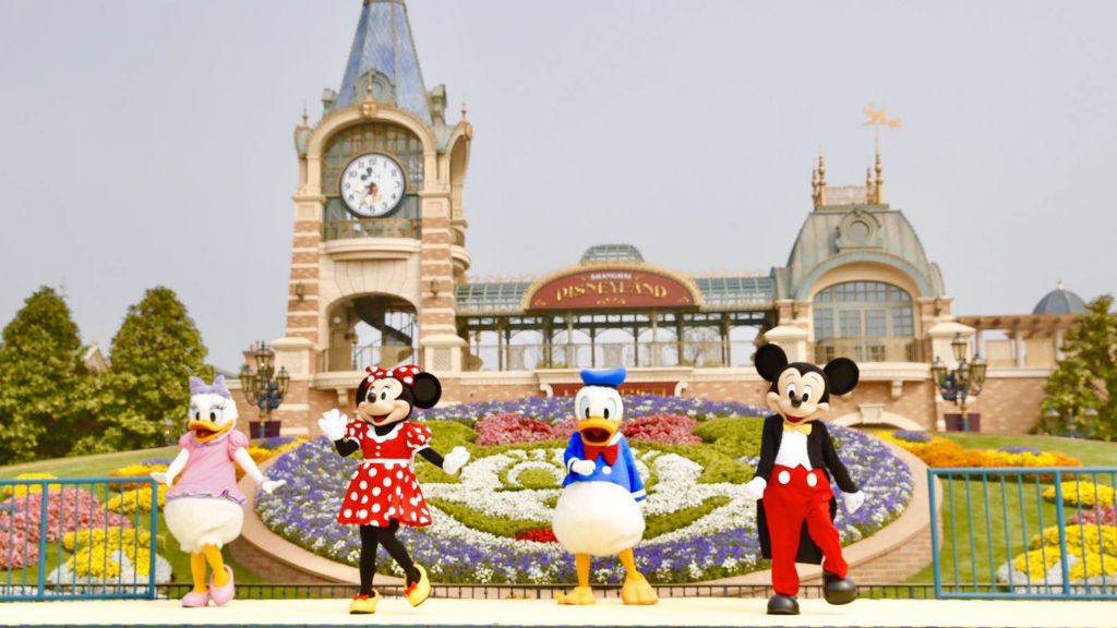 Shanghai Disneyland là công viên giải trí đầu tiên của Disney tại Trung Quốc