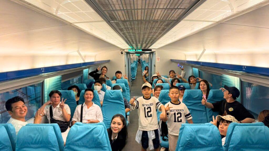 Đoàn di chuyển máy bay tới Giang Nam Trung Quốc