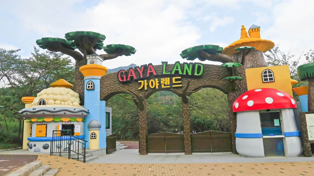 Vui chơi tại Công viên Gaya Theme Park