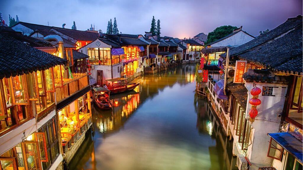 Khung cảnh về đêm của Trugn Quốc