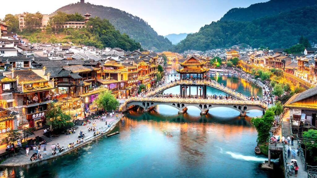 Chốn bông lai tiên cảnh ở Phượng Hoàng Cổ Trấn