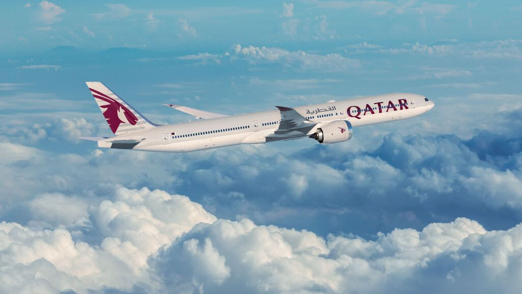Bay cùng Qatar Airways