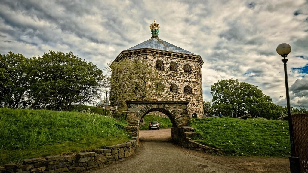 Pháo đài Skansen Kronan kiến cố giữa trung tâm Gothenburg