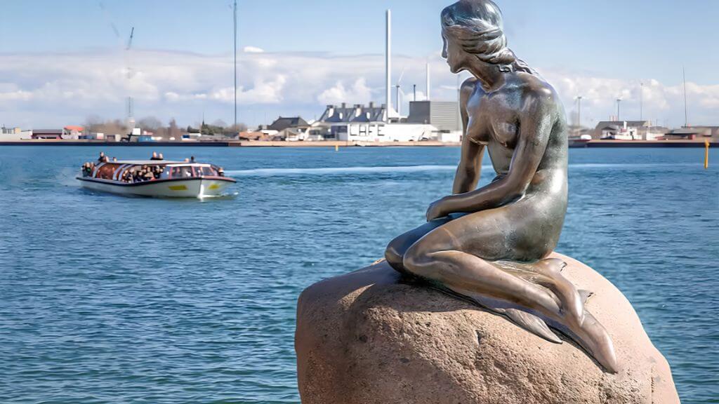 Tượng Little Mermaid - Biểu tượng lãng mạng của thủ đô Đan Mạch