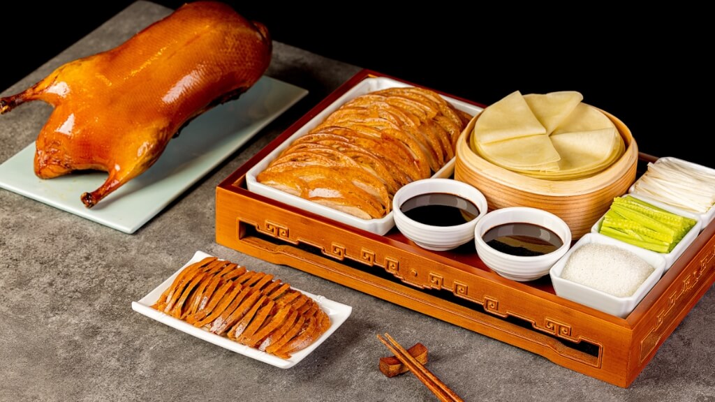 Thưởng thực đặc sản Vịt quay Bắc Kinh