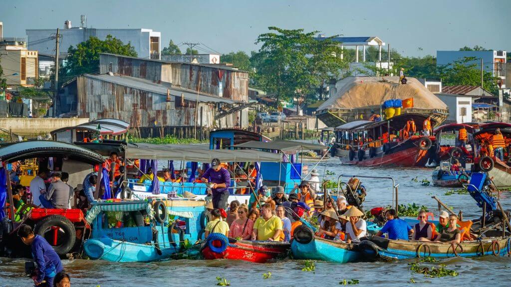 Tham quan Chợ nổi Cái Răng