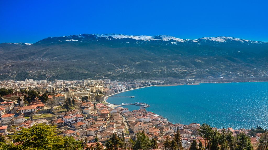 Hồ Ohrid là hồ cổ và sâu nhất châu Âu