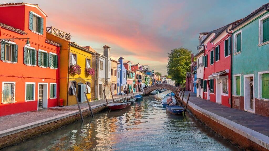 Venice Island - hòn đảo nổi tiếng với vẻ đẹp thơ mộng, lãng mạn