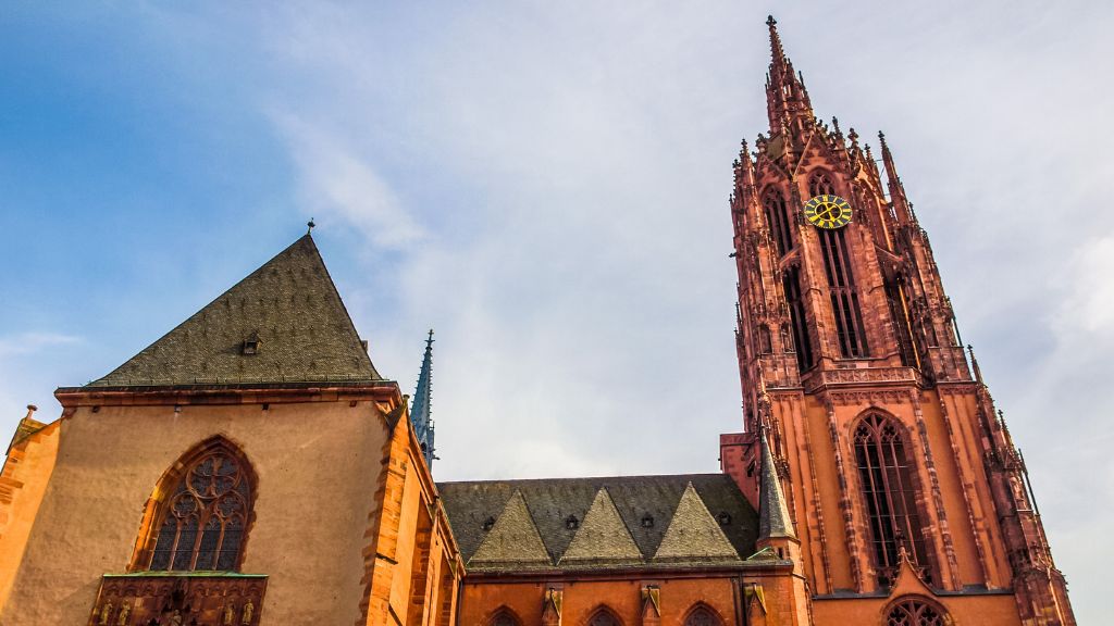 Nhà thờ chính tòa Frankfurt uy nghi