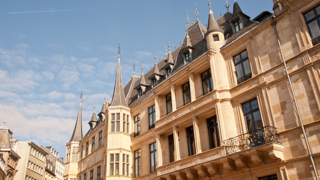 Một góc kiến trúc của Cung điện Grand Ducal