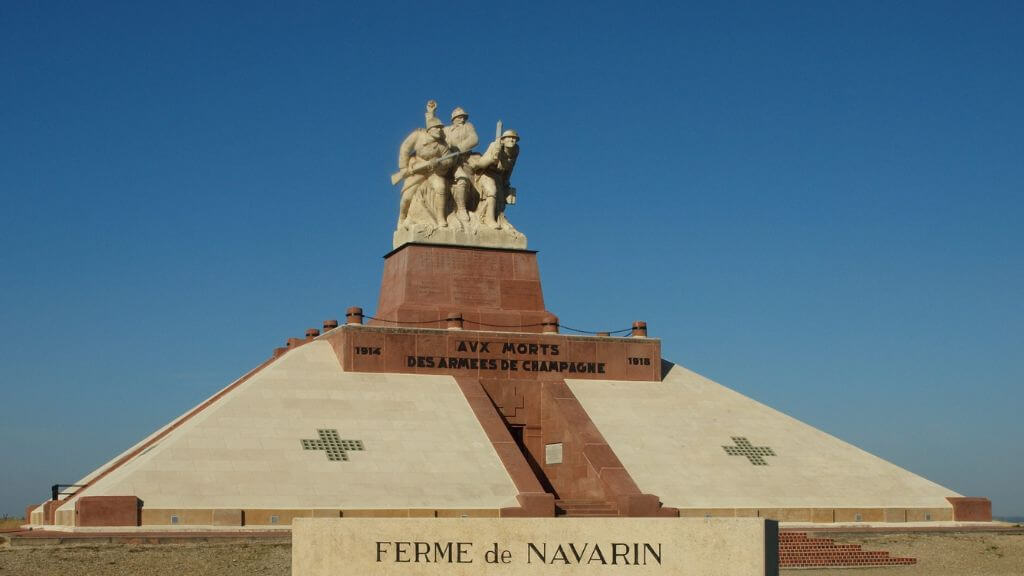 Đài tưởng niệm La Ferme de Navarin   Nơi lưu giữ những câu chuyện chiến đấu đầy cảm xúc