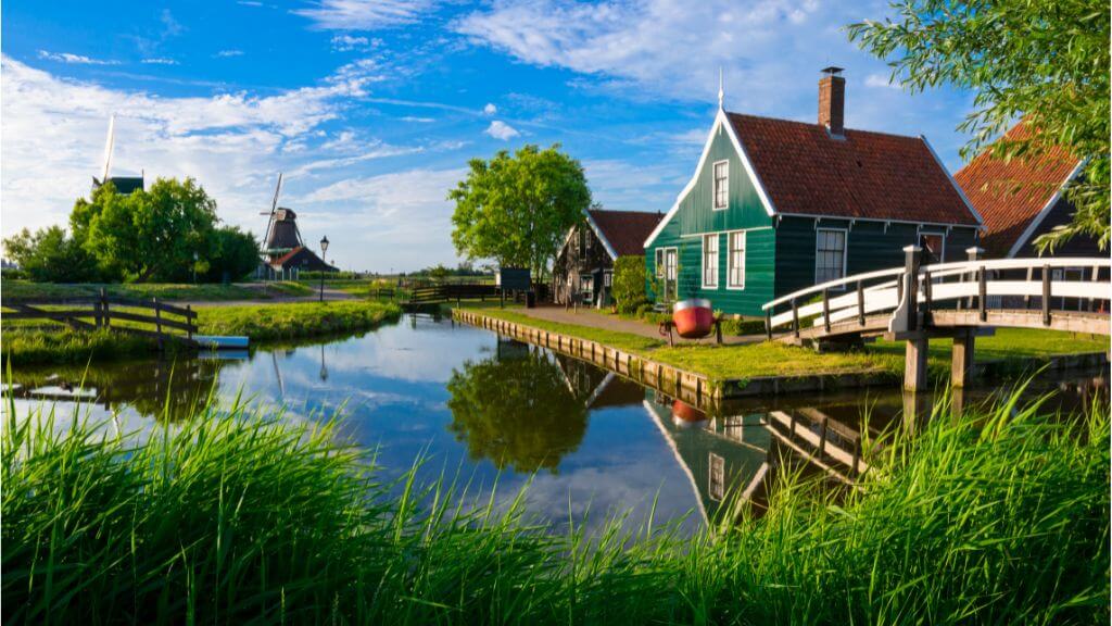 Làng cổ Zaanse Schans mang vibe yên bình