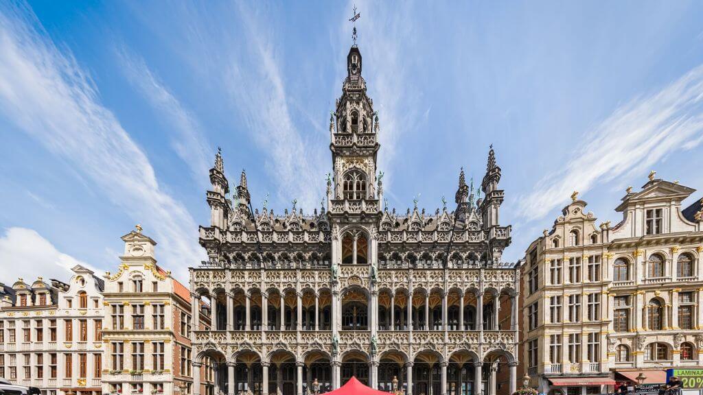Grand Place – quảng trường trung tâm Brussels