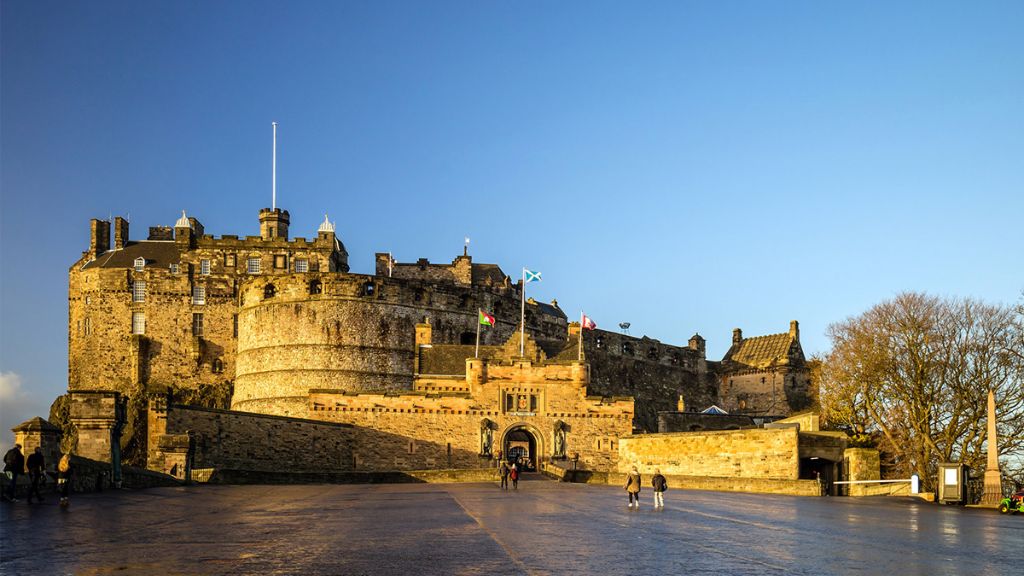 Khám phá Lâu đài Edinburgh