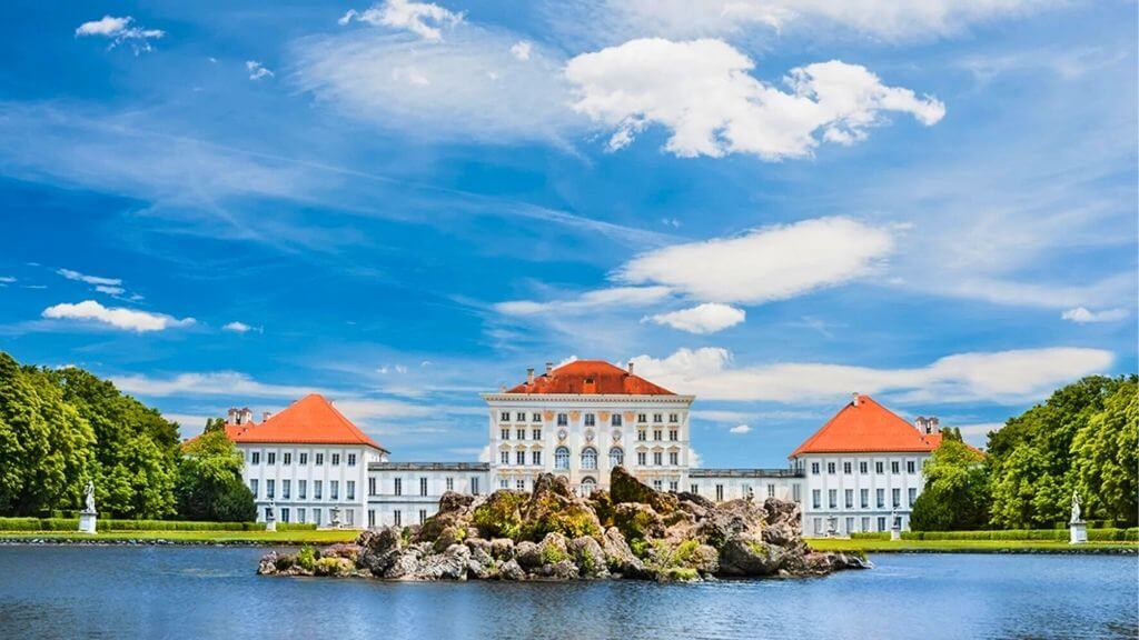 Lâu đài Nymphenburg - lâu đài đẹp nhất thế giới