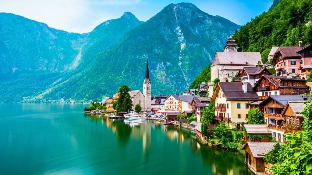 Hallstatt – Thị trấn bên hồ đẹp nhất thế giới