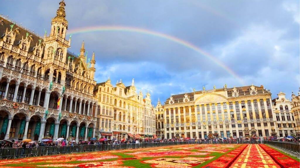 Quảng trường lớn Brussels   Nghệ thuật kết nối con người