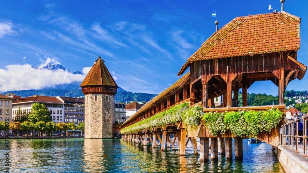 Cầu gỗ Chapel Bridge