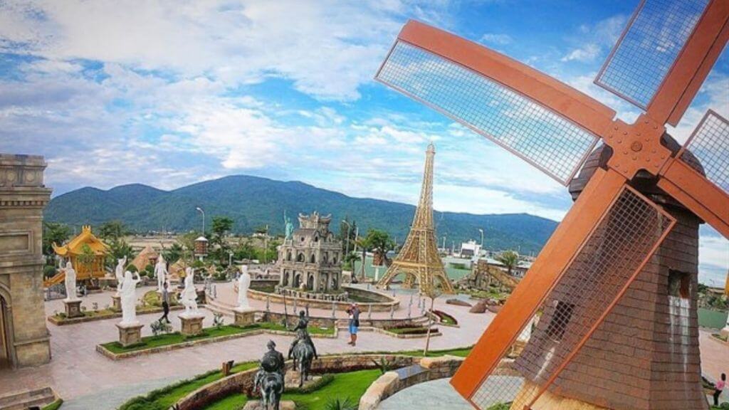 Tham quan công viên Kỳ Quan Đà Nẵng