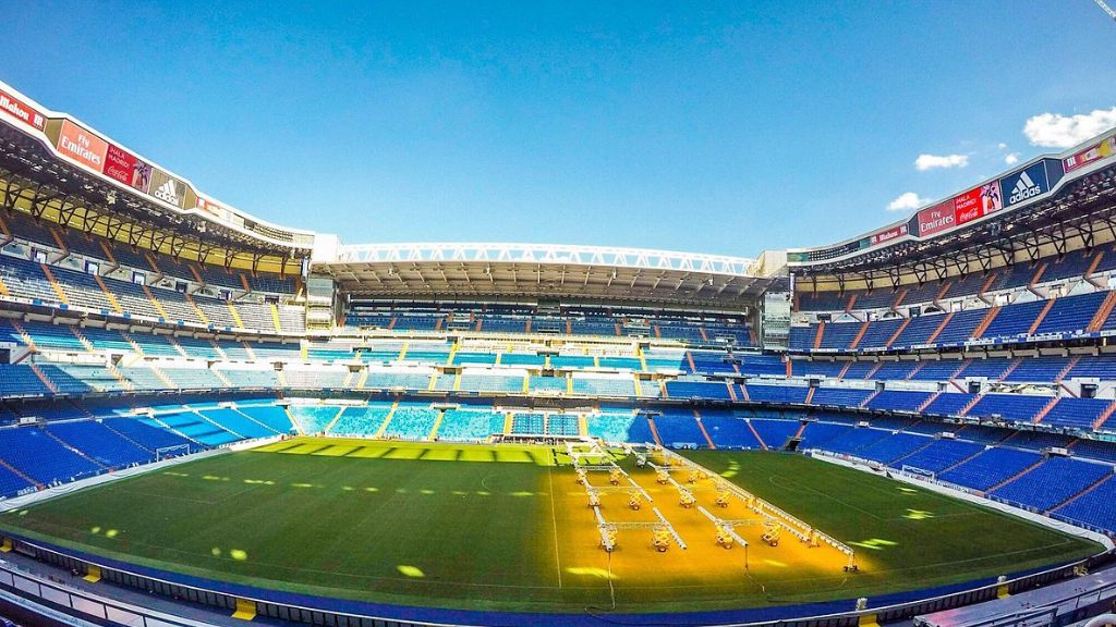 Sân vận động Santiago Bernabeu nổi tiếng