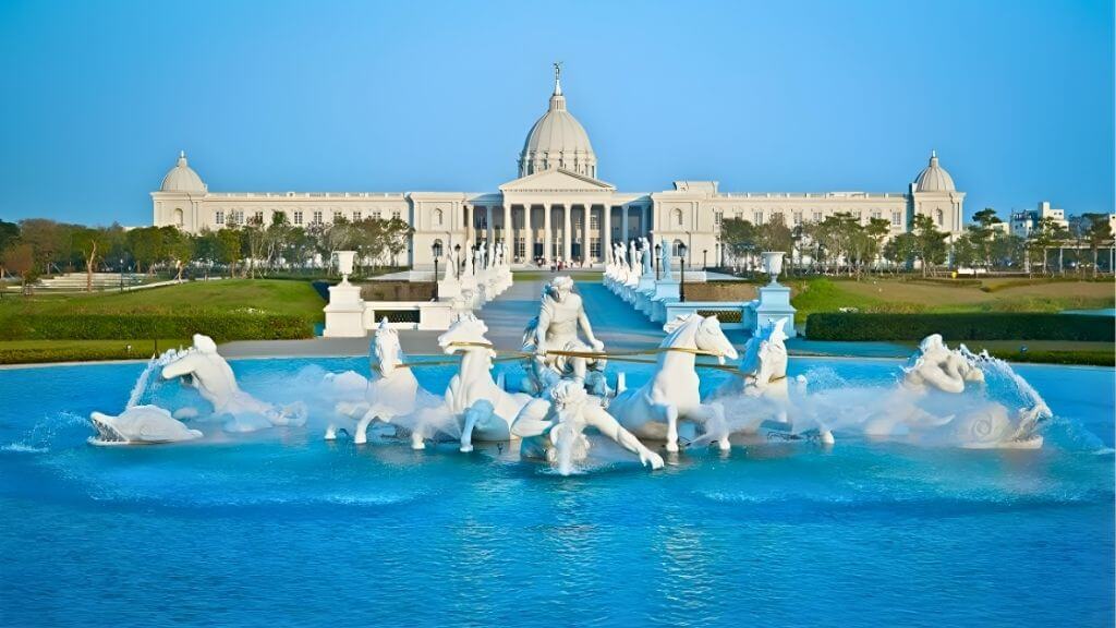 Kiến trúc sang trọng của Bảo tàng Kỳ Mỹ (Chimei Museum)