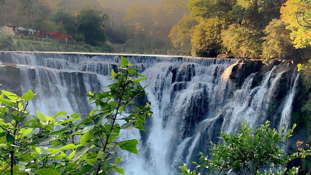 Ghé thác nước Thập Phần   “Niagara của Đài Loan”