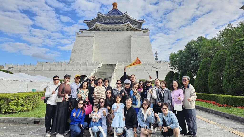 Đoàn khách của BestPrice Travel trong hành trình khám phá Đài Loan