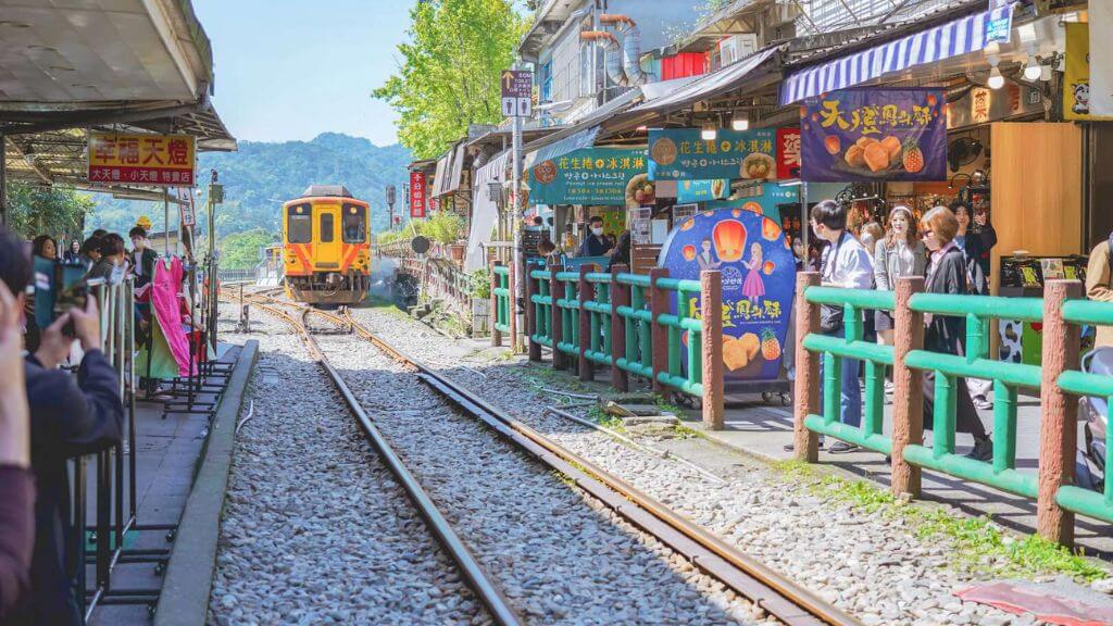 Không gian cổ kính tại Phố Cổ Thập Phần