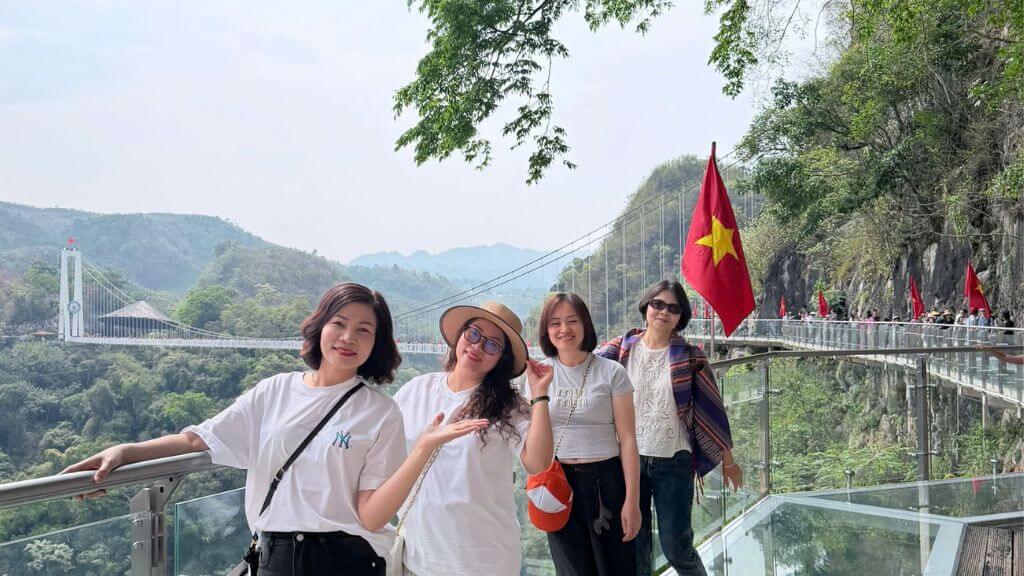Góc sống ảo triệu view tại Mộc Châu
